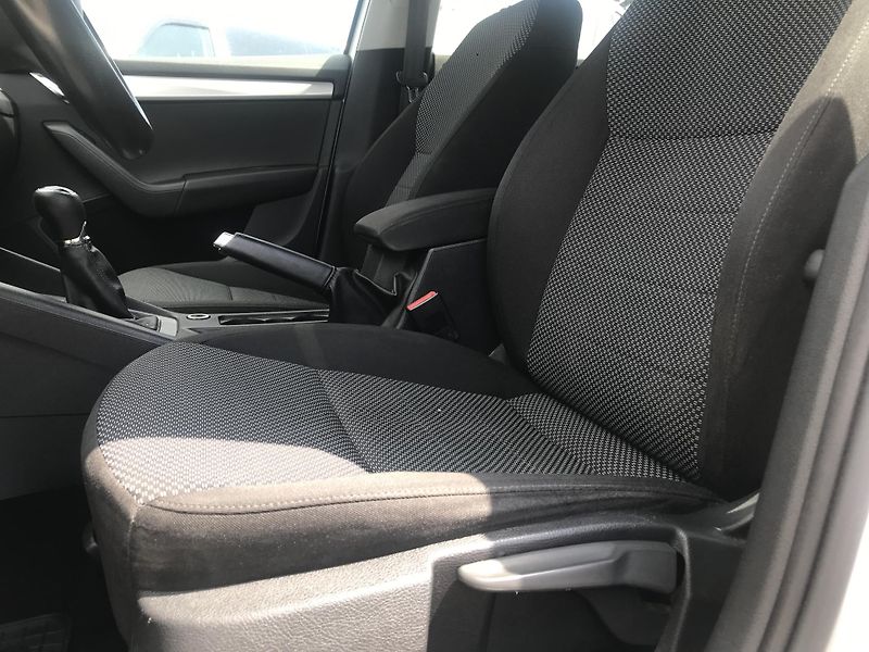 Škoda Octavia 1.6 TDI 66 ,KLIMA,TEMP.ČR,DPH - fotka 9 z 17