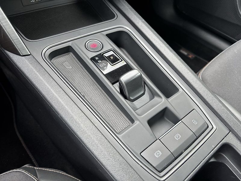Cupra Formentor (2023) 1.5 TSI DSG - fotka 14 z 27
