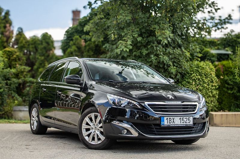 Peugeot 308 - fotka 3 z 21