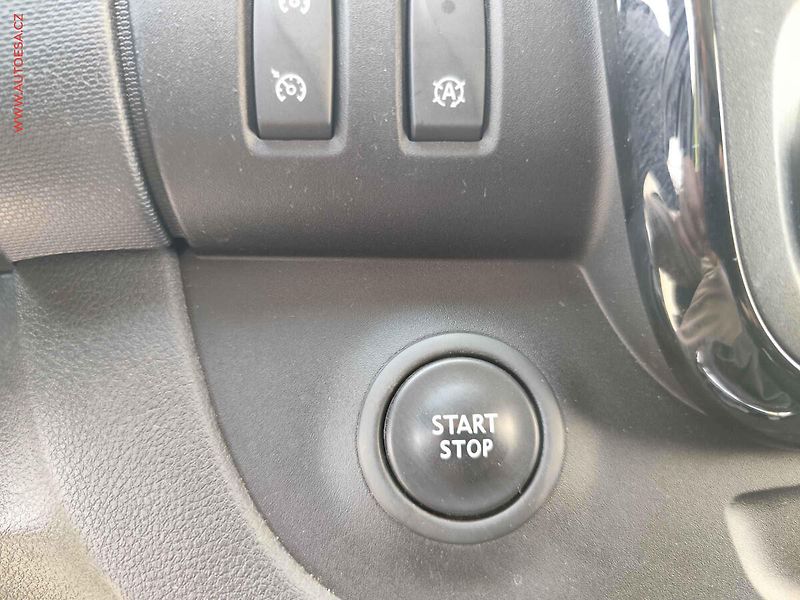 Opel Vivaro (2015) 1.6CDTi 9míst, TZ, navi, 92kW - fotka 21 z 27