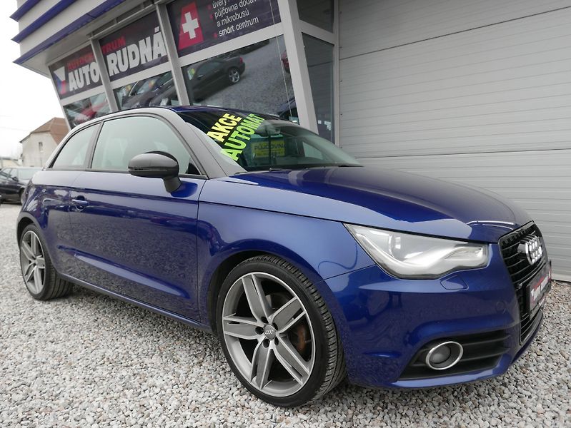 Audi A1 1,4 TFSI S-Line Navi Automat - fotka 6 z 34