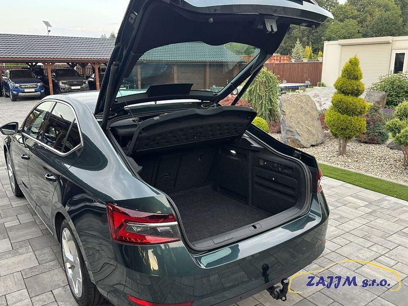 Škoda Superb L&K 2.0TSi 206kw 4x4 webasto - fotka 55 z 60