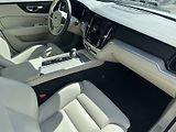 Volvo S60 (2023) B5 AWD Automat Ultimate Dark - náhled 10