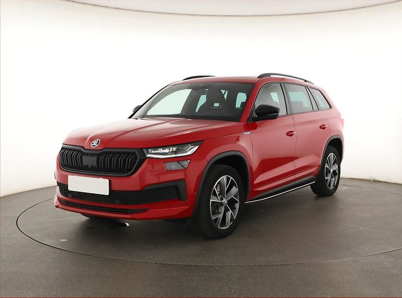 Škoda Kodiaq (2023) Sportline 2.0 TDI - fotka 2 z 21