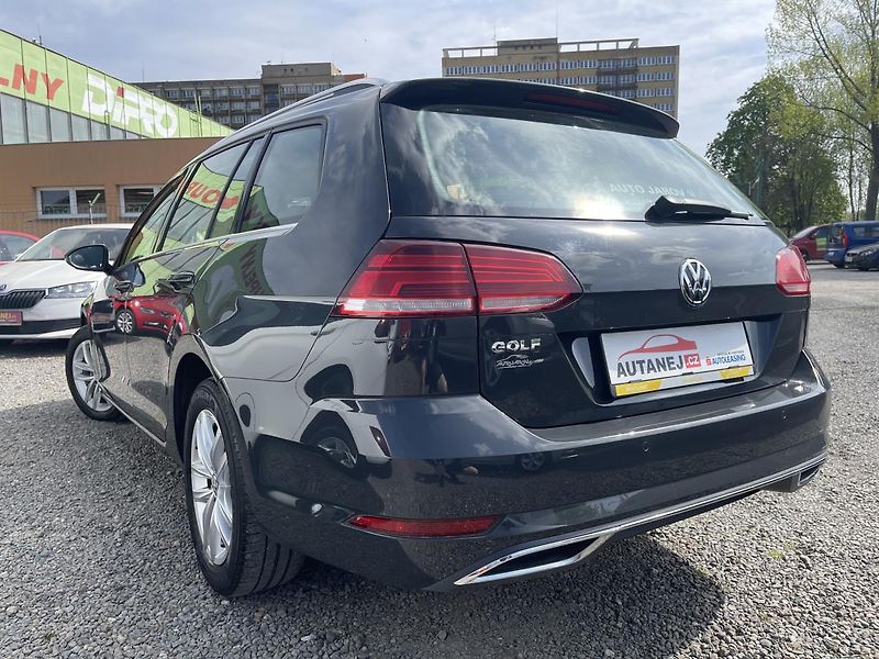 Volkswagen Golf 2.0TDi DSG HIGHL-NEHAV-Dph-ČR! - fotka 11 z 40