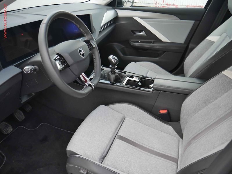 Opel Astra (2023) 1.2PT, 1.maj,ČR, Elegance - fotka 9 z 15