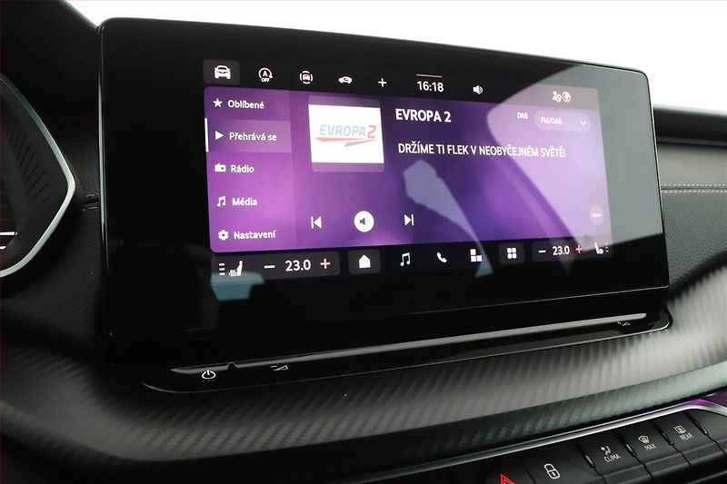 Škoda Octavia (2025) 2.0 TDI, SPORTLINE, KEYLESS - fotka 9 z 25