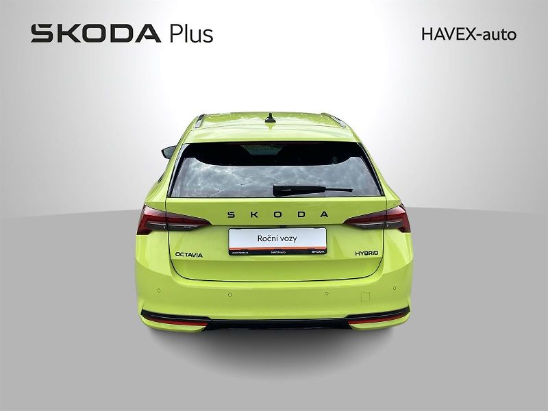 Škoda Octavia (2025) Combi 1.5 TSI M-HEV DSG Sportl - fotka 41 z 41
