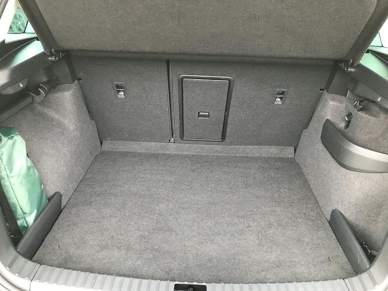 Škoda Karoq (2022) STYLE Plus TSI 1.5/110KW 6MP - fotka 20 z 25