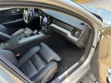 Volvo V60 (2022) B4 Mild Hybrid Inscription - náhled 9