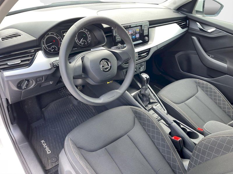 Škoda Kamiq (2023) 1.0 TSI 81 kW DSG Ambition Plu - fotka 5 z 28