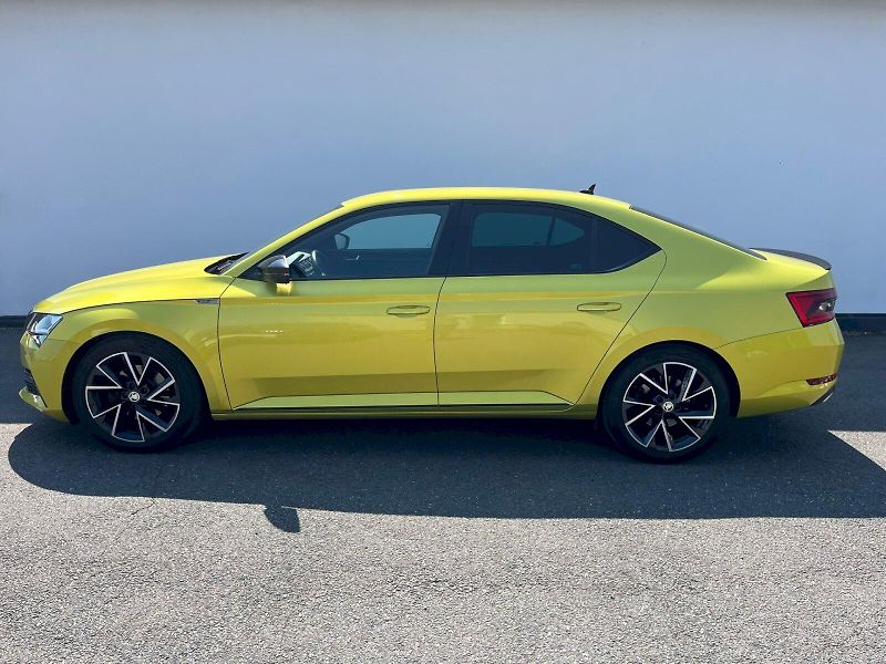Škoda Superb (2023) GRT SPORTLINE TD 110/2.0 7DG - fotka 3 z 31