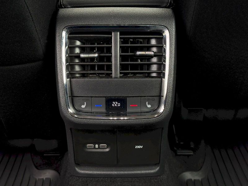 Škoda Octavia (2022) 1.5 TSI 110 kW DSG Style Plus - fotka 10 z 27