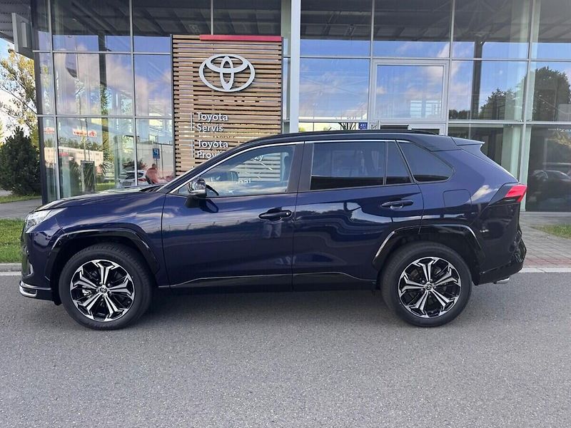 Toyota RAV4 - fotka 5 z 13