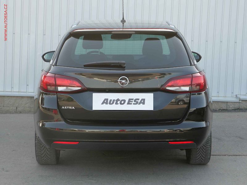 Opel Astra (2021) 1.2T, 1.maj,ČR, AC, LED - fotka 5 z 21