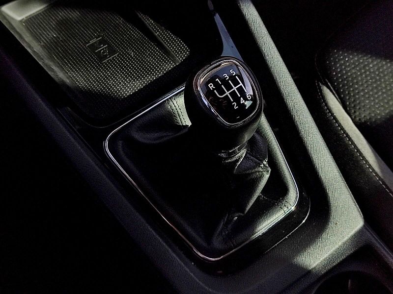 Škoda Octavia (2023) combi Tour 2,0 Tdi 110 Kw - fotka 22 z 37