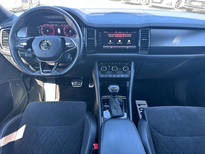 Škoda Kodiaq 2.0 TDI 4X4 DSG SportLine - fotka 10 z 18