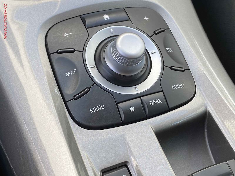 Renault Laguna (2015) 2.0dCi, Navi, park.čidla - fotka 15 z 19