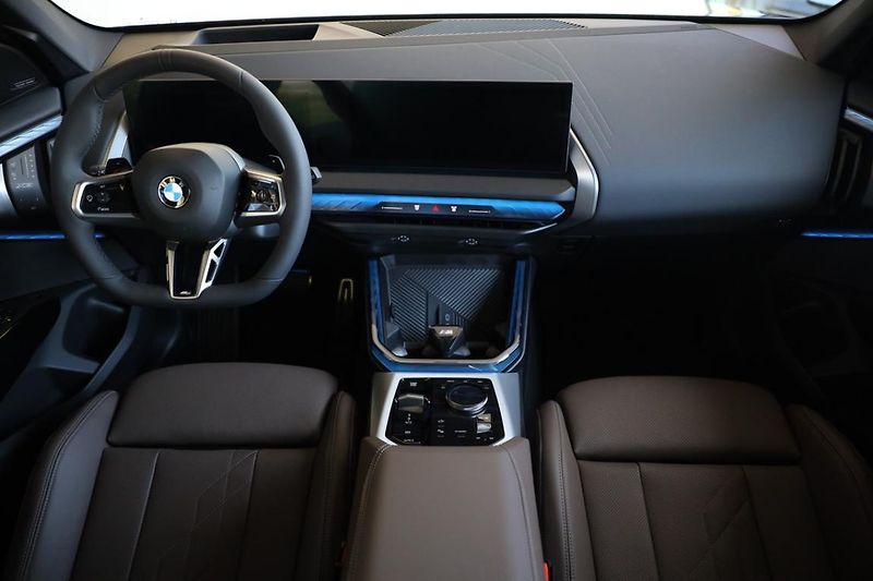 BMW X3 xDrive 40d - fotka 5 z 18