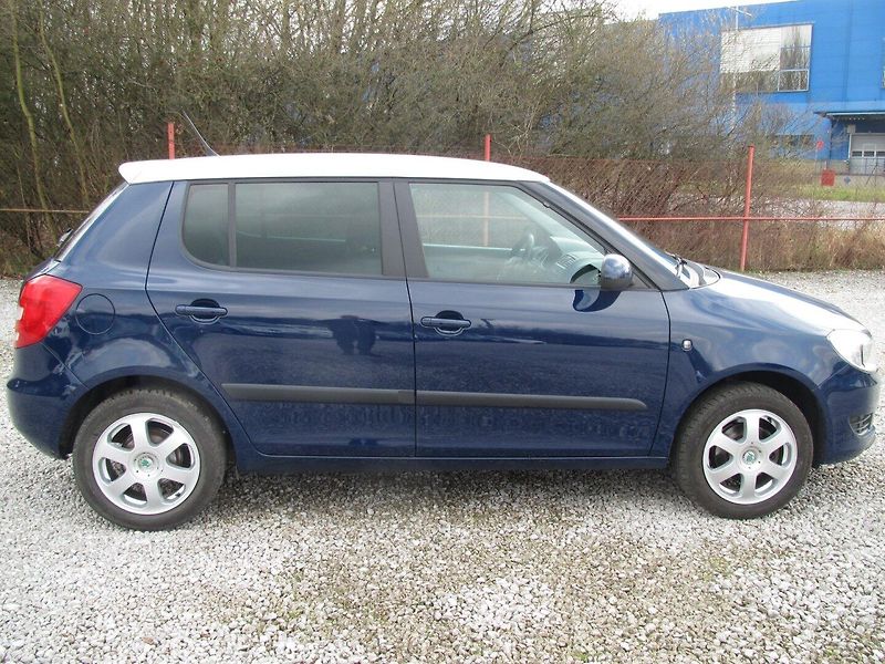 Škoda Fabia 1.2 - fotka 7 z 16