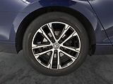 Volkswagen Passat (2018) 2.0 TDI, Automat, Navi - náhled 15