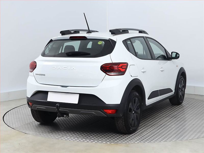 Dacia Sandero (2024) Stepway Essential 1.0 TCe, LPG - fotka 5 z 13