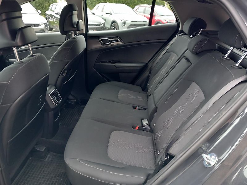 Kia Sportage (2024) 1,6 T-GDi GPF HEV 4x2 6AT  - fotka 7 z 7