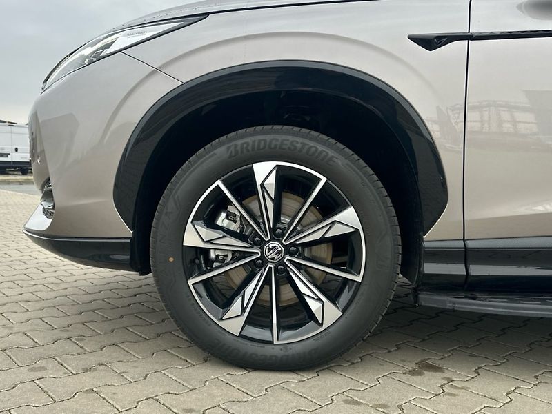 MG HS (2026) PHEV 1.5 TGI Exclusive - fotka 23 z 23