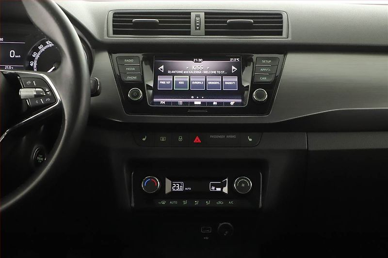 Škoda Fabia (2021) Style 1.0 TSI, ČR,1.maj - fotka 9 z 13