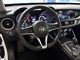 Alfa Romeo Stelvio (2017) 2.2 JTD 180k AT8 ZF Q4 4x4 Sup - náhled 16