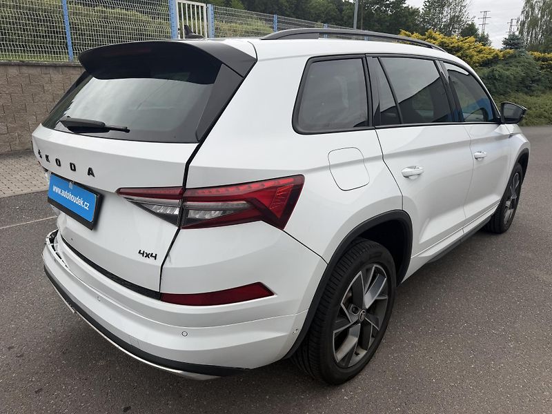 Škoda Kodiaq SPORTLINE 2,0D147kW 4x4 7sed - fotka 6 z 24