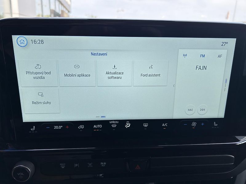 Ford Tourneo Custom Titanium L1 2.0 EcoBlue 110 kW - fotka 22 z 29