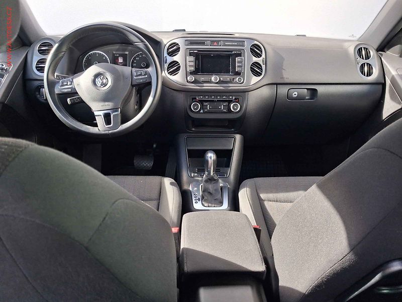 Volkswagen Tiguan (2015) 2.0 TDi 4x4, Sport&Style - fotka 8 z 19