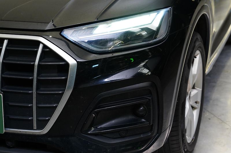 Audi Q5 - fotka 9 z 28
