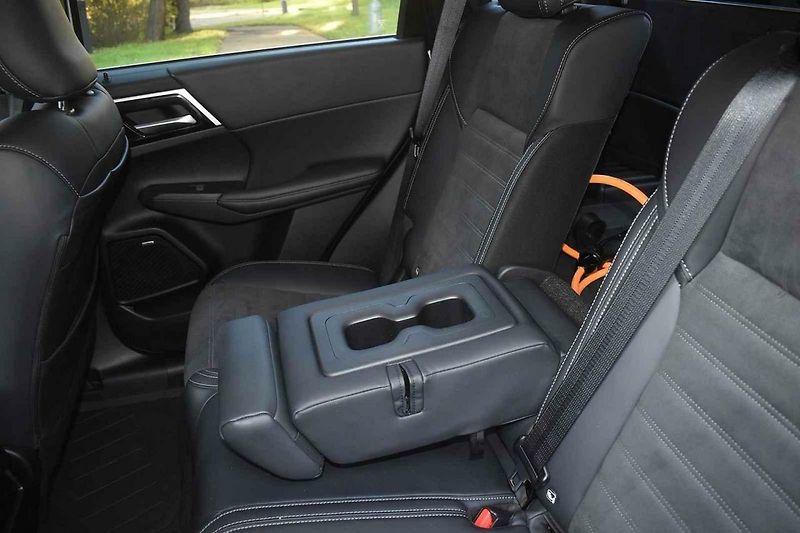 Mitsubishi Outlander je vskutku univerzální rodinný vůz.