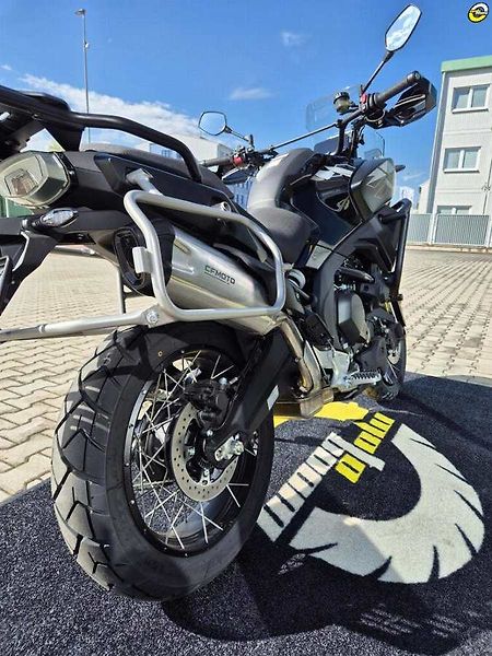 CFMOTO (2026) 700 MT Adventure - fotka 13 z 39
