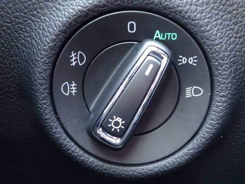Škoda Superb (2022) 2,0 TDi/ 147kW DSG 4x4 L&K - fotka 17 z 29