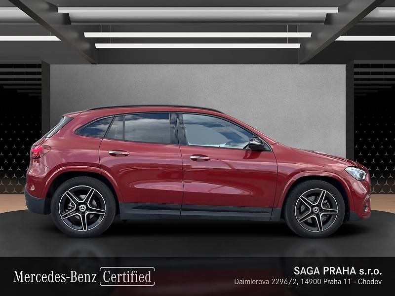 Mercedes-Benz GLA 200 d 4MATIC AMG Style Edition - fotka 3 z 21