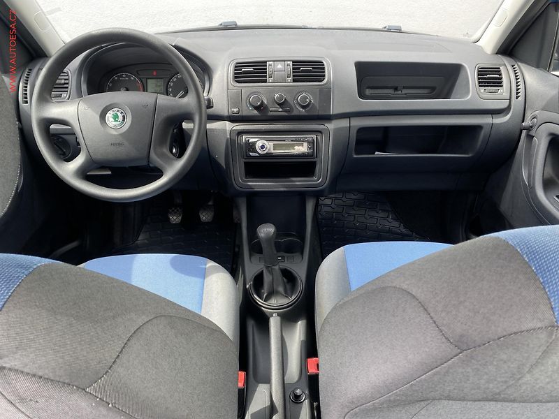 Škoda Roomster (2008) 1.2i, 2.maj,ČR, STK4/28 - fotka 8 z 15
