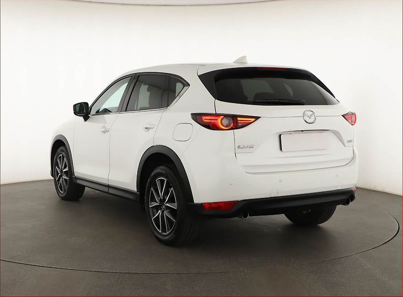 Mazda CX-5 (2018) 2.0 Skyactiv-G - fotka 4 z 17