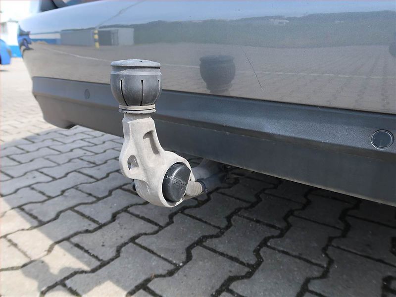 Mercedes-Benz Třídy C (2019) Classic C 220 d, Automat, Navi - fotka 20 z 20