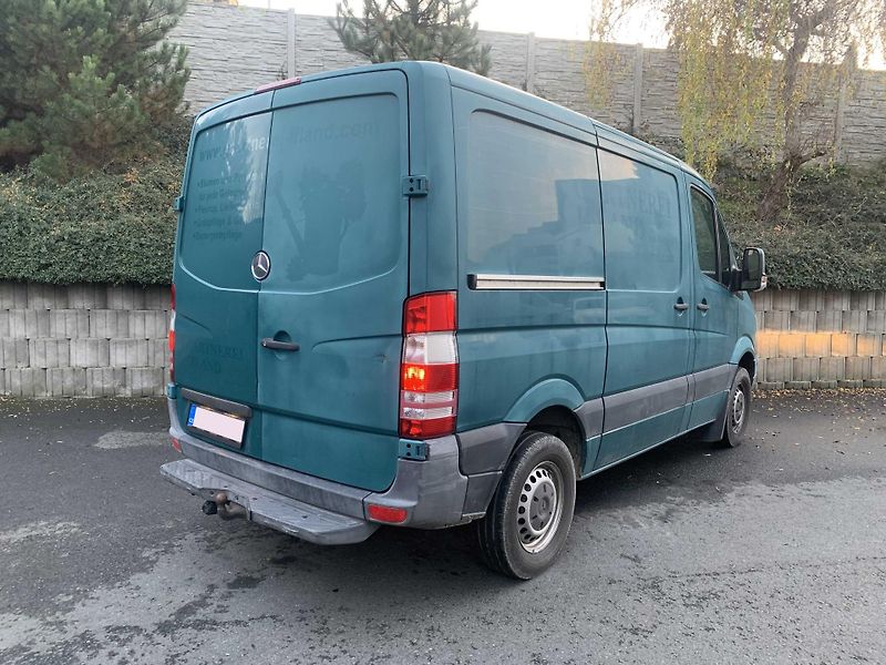 Mercedes-Benz Sprinter 2.1 CDi 70 kW SKŘÍŇ L1H1  - fotka 5 z 12