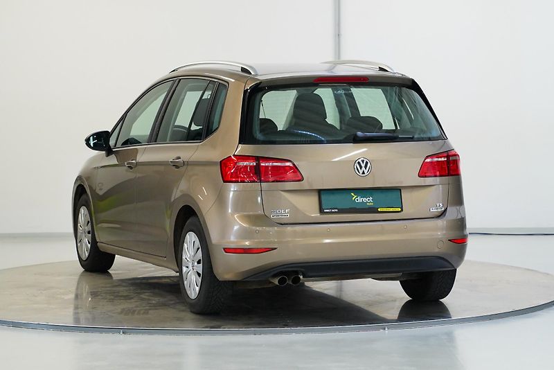 Volkswagen Golf - fotka 7 z 22