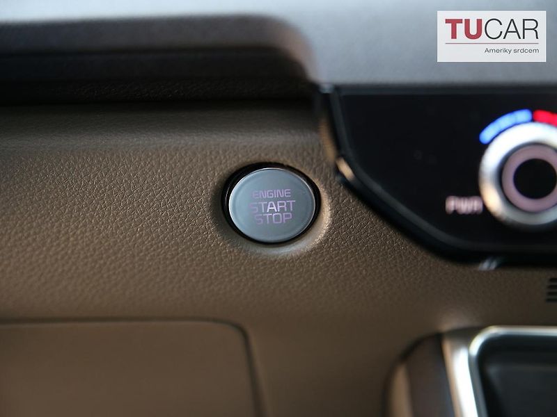 Kia Carnival (2024) 2.2 Diesel Automat 7 míst  - fotka 20 z 42