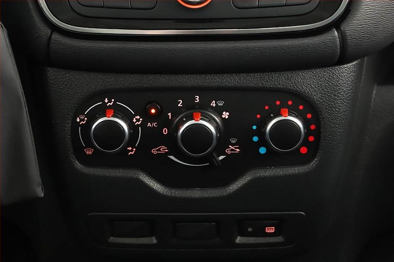 Dacia Dokker (2020) Arctica 1.5 dCi, 5Míst, ČR - fotka 10 z 13
