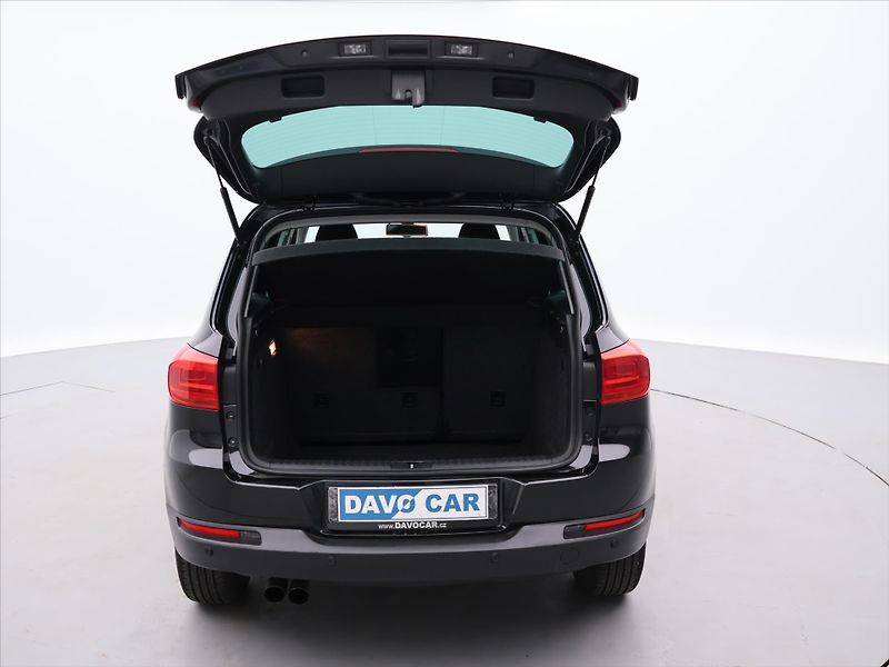 Volkswagen Tiguan 1,4 TSI 4Motion Sport & Style - fotka 8 z 24