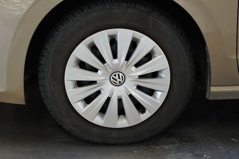 Volkswagen Golf - fotka 10 z 22