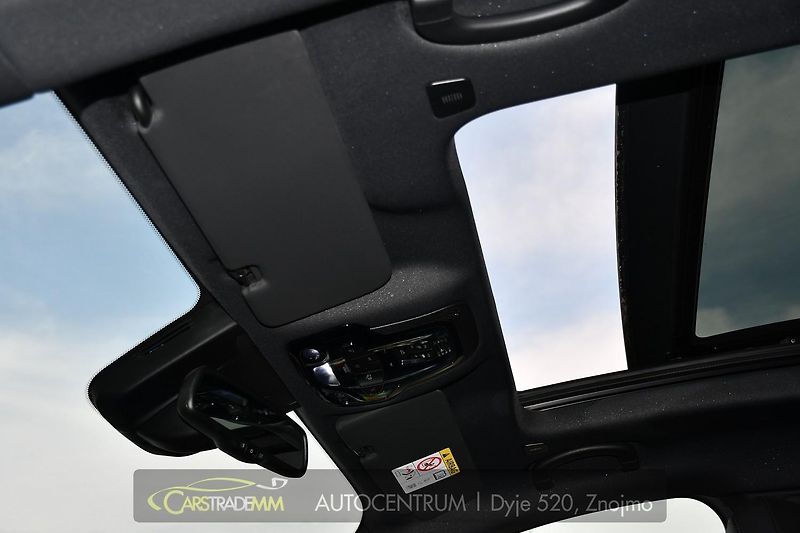 Alfa Romeo Stelvio 2.2D VELOCE Q4 H&K PANOR TAŽNÉ - fotka 44 z 53