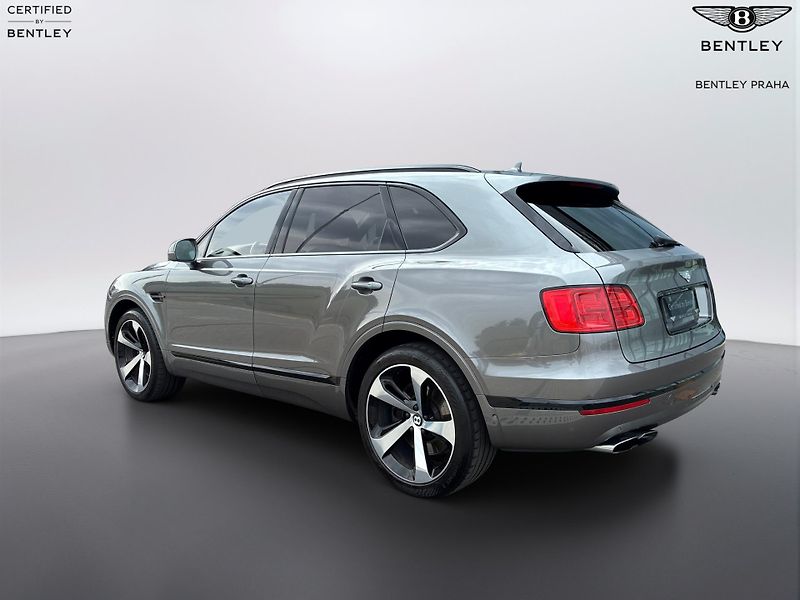 Bentley Bentayga V8 - fotka 3 z 14