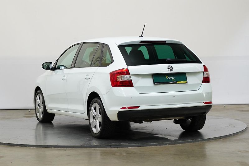 Škoda Rapid - fotka 7 z 25